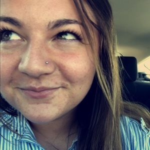 Meet your Posher, Kenzie